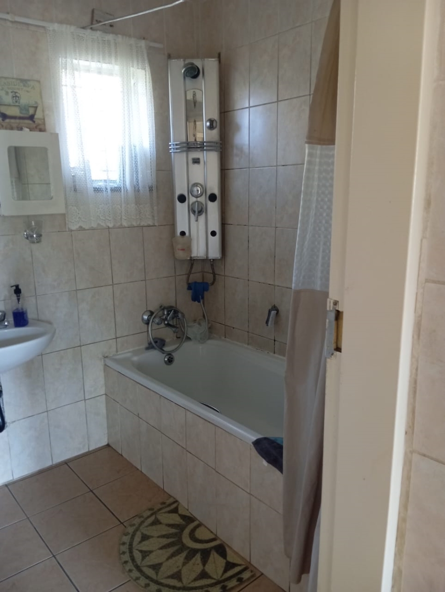 3 Bedroom Property for Sale in Sasolburg Ext 12 Free State